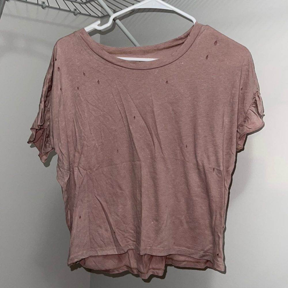American Eagle Distressed Top